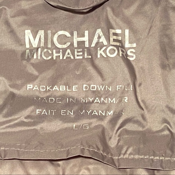 Michael Kors down bomber jacket, detachable hood - Picture 6 of 8